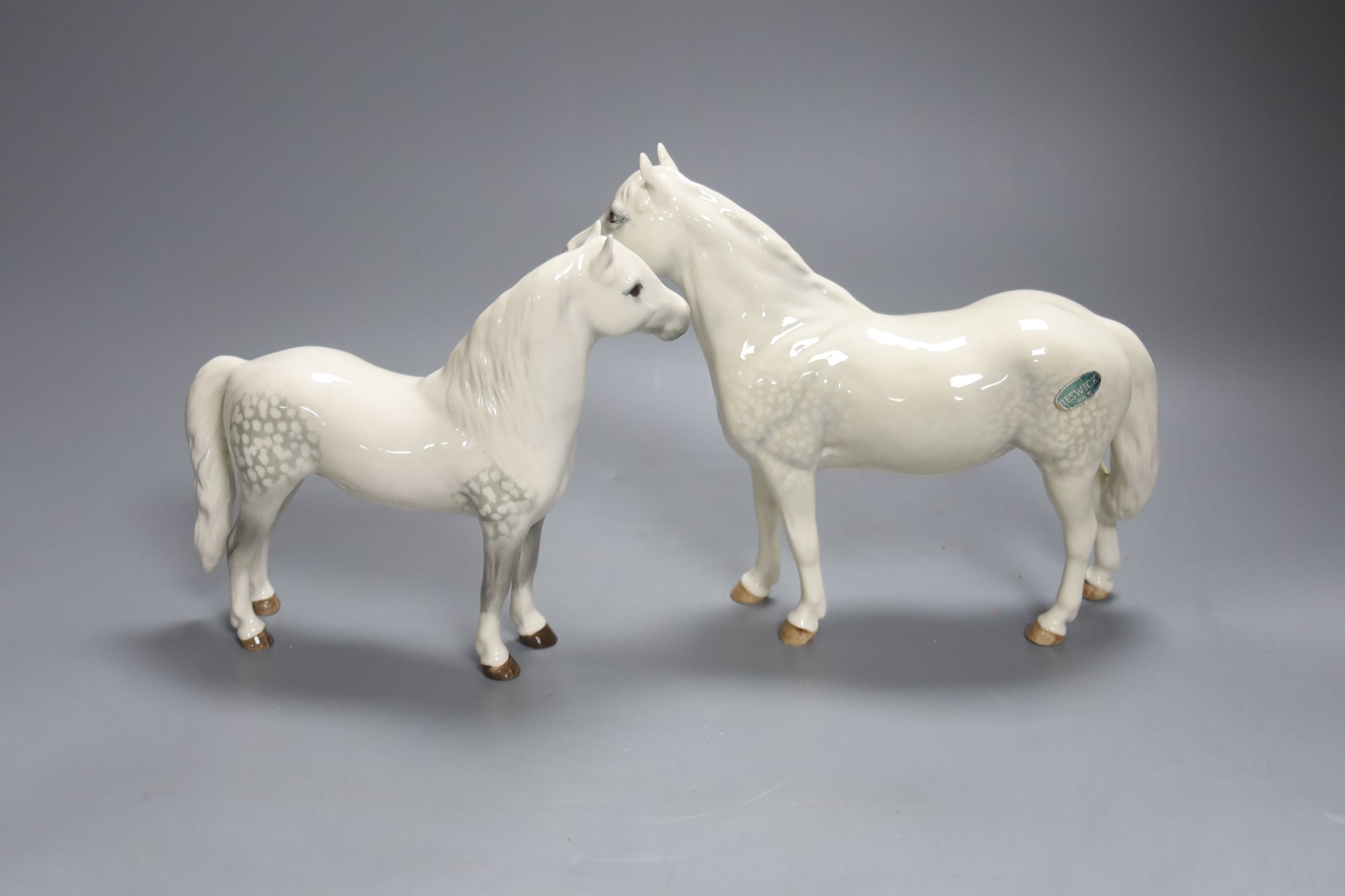 Four Bewsick grey horses